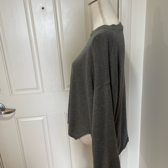 ASTR Tie Sleeve Sweater - Picture 5 of 10